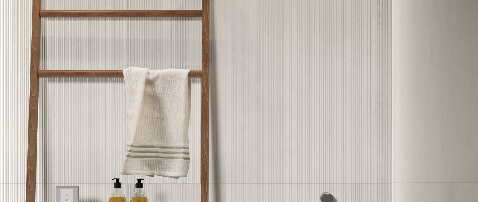 White body wall tiles Line