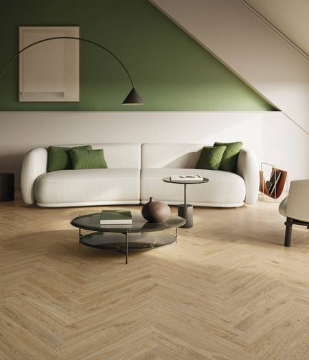 Oak wood effect porcelain stoneware