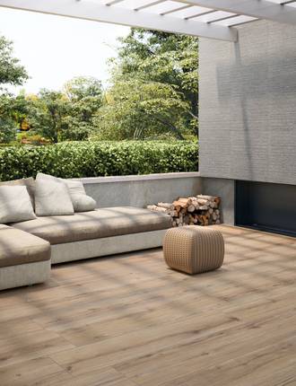 Thick wood effect planks for outdoors