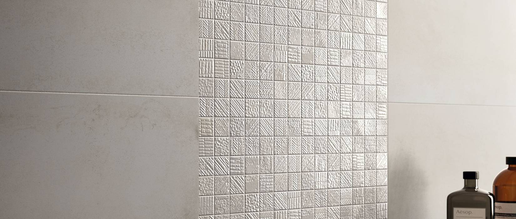 Metal effect stoneware tiles