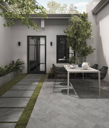 Special floors for outdoor