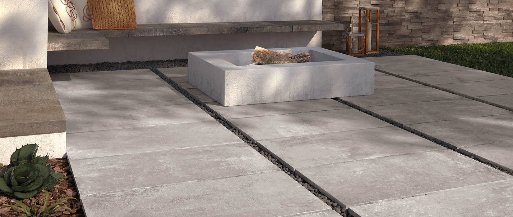 Anti-frost stoneware tiles for outdoor use