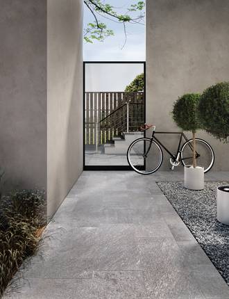 Outdoor porcelain stoneware quartzite effect